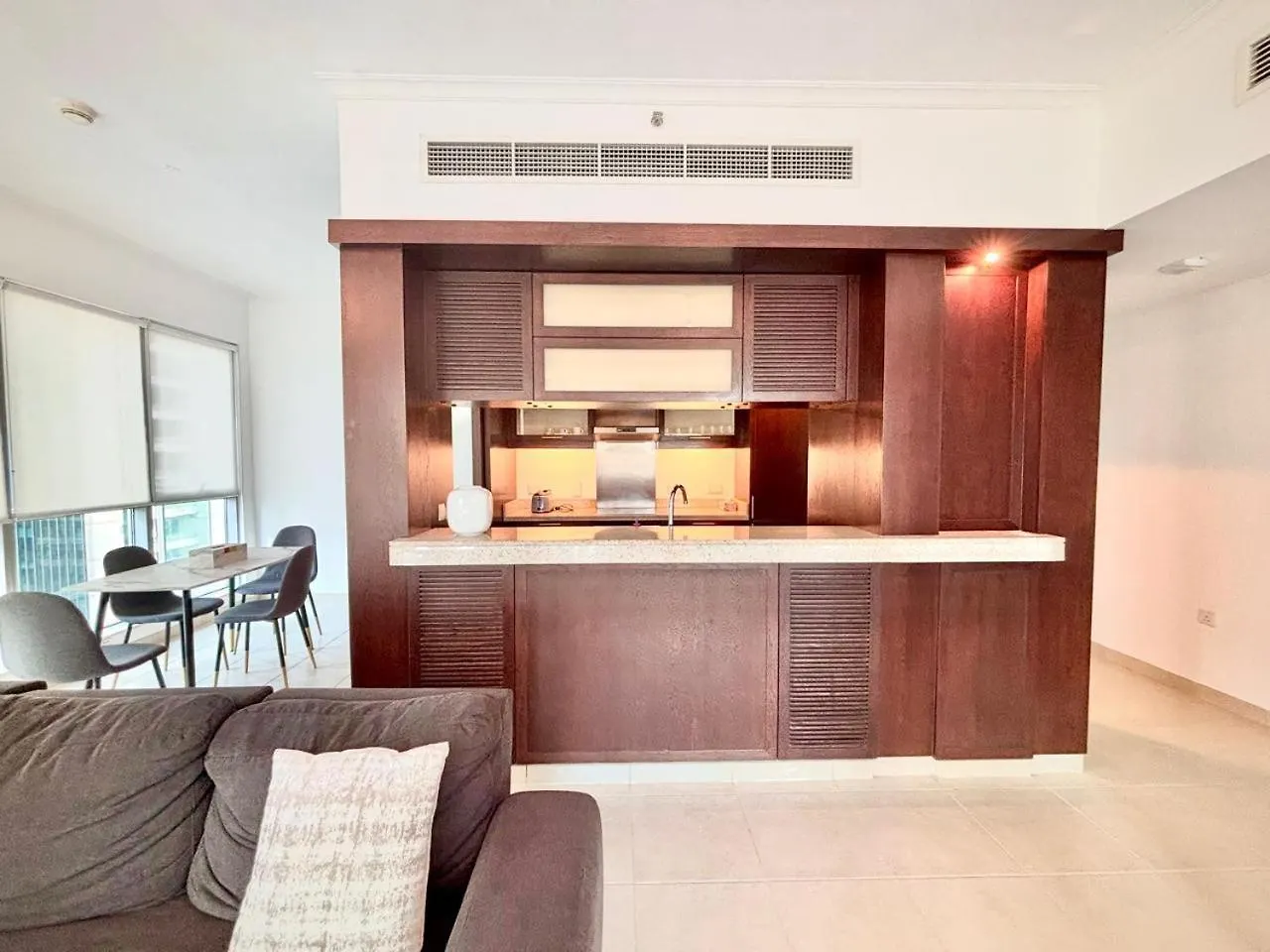 Tiffany Apartment Downtown Dubai